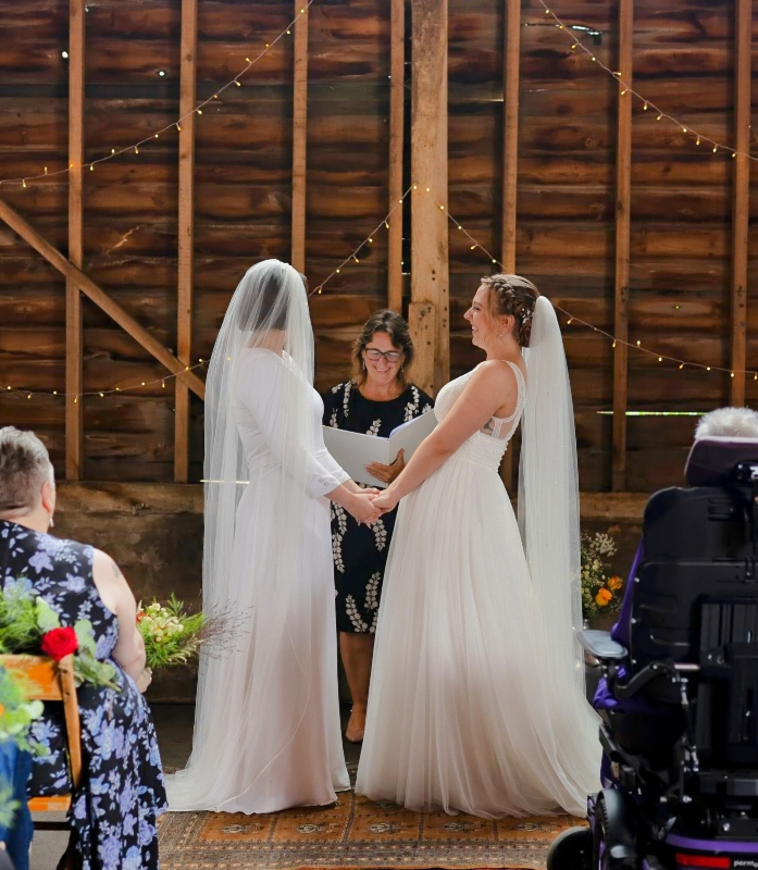 Gallery image 13: amanda-wheal-celebrant