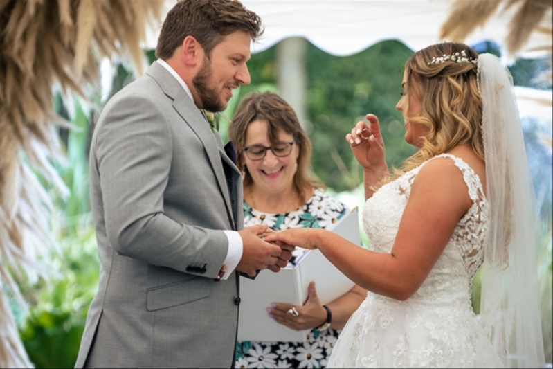 Gallery image 16: amanda-wheal-celebrant