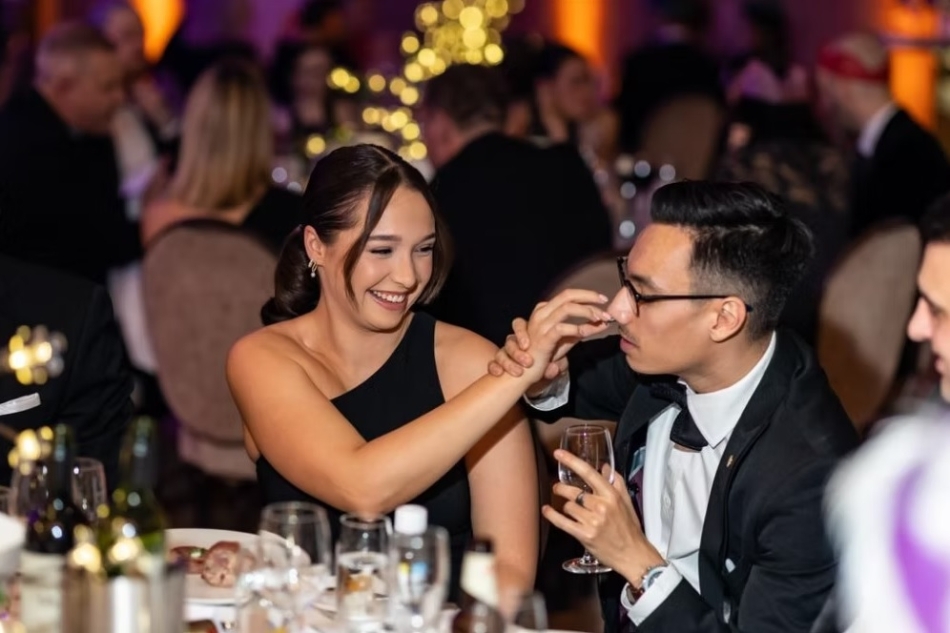 Gallery image 1: oliver-ward-magic