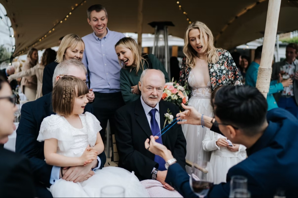 Gallery image 7: oliver-ward-magic