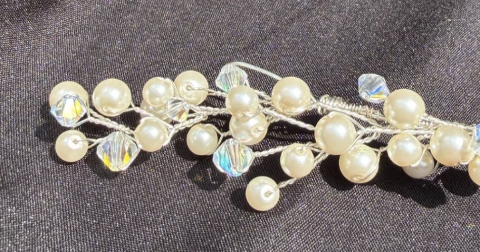 Image 2: Rebecca Amor: Handcrafted Beauty