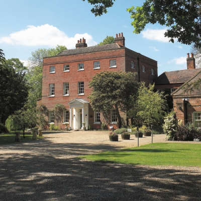 Manor house, Stately homes: Mulberry House, Ongar