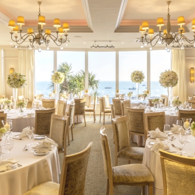 Wedding Venue Inspiration: Roslin Beach Hotel, Southend-on-Sea