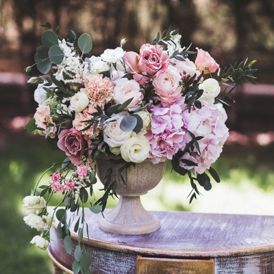 Essex wedding florist Simply Stunning Flowers talks intimate weddings