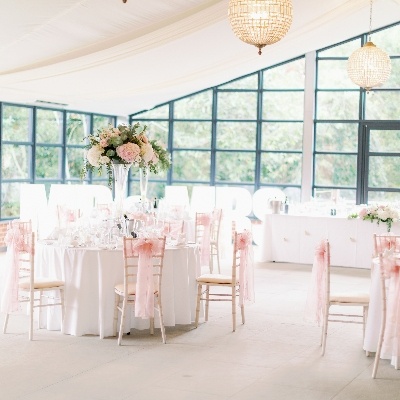 Baddow Park House in Chelmsford gives its tips for finding the perfect wedding venue