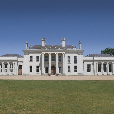 We love Chelmsford's iconic wedding venue, Hylands House