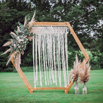 New goings on with Ascot Racecourse Signature Wedding Show exhibitor