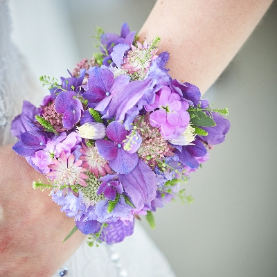 Perfectly plan your wedding with Pantone's Very Peri