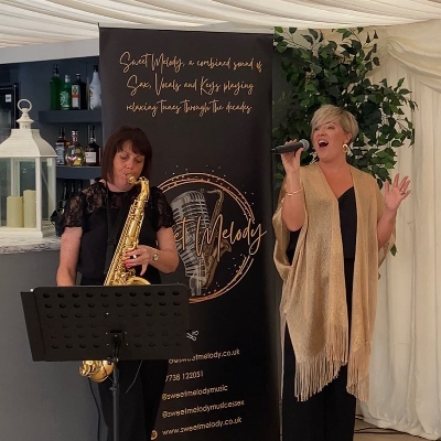 Watch Sweet Melody perform live at The Brentwood Centre