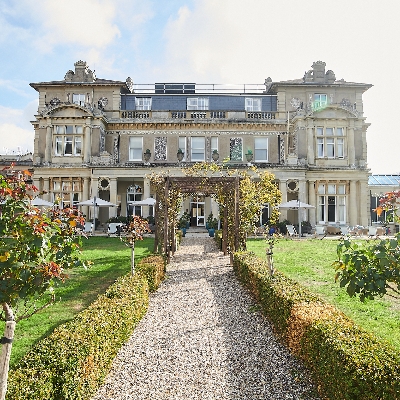 Down Hall's autumnal al fresco offering