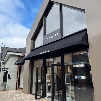 Wedding News: ESSEX’S FIRST COACH STORE OPENS AT BRAINTREE VILLAGE