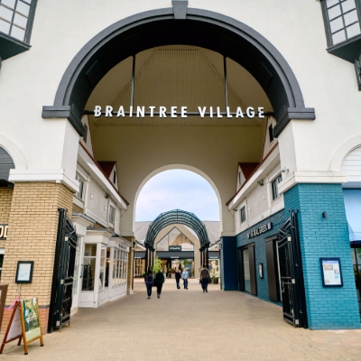 PLUS+ DISCOUNTS WEEKEND SPRINGS BACK TO BRAINTREE VILLAGE