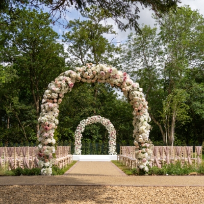 COUNTRY HOUSE WEDDINGS REIMAGINED AT DOWN HALL HOTEL, SPA & ESTATE