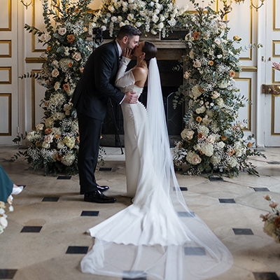 Real Weddings: From one swipe to I do