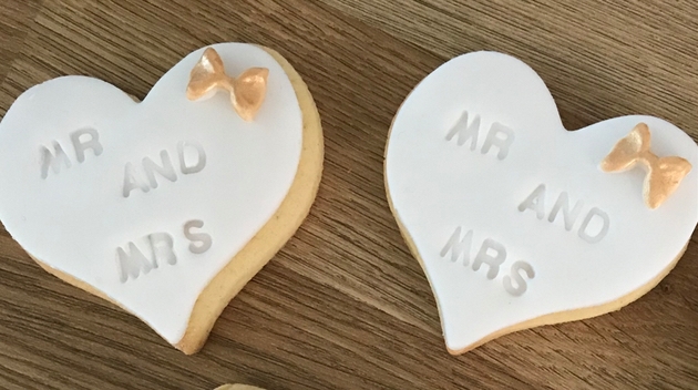 Mr and Mrs heart-shaped cookies