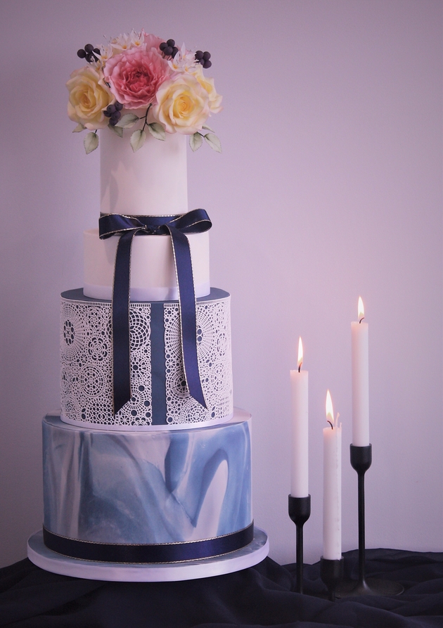 Want a showstopping wedding cake? We get some top tips from Essex cake designer RT Cakes: Image 1