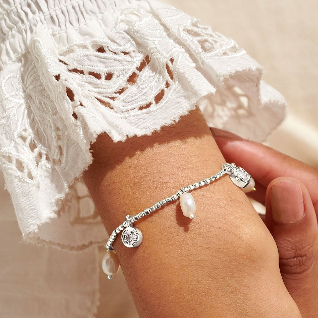 silver and pearl bracelet
