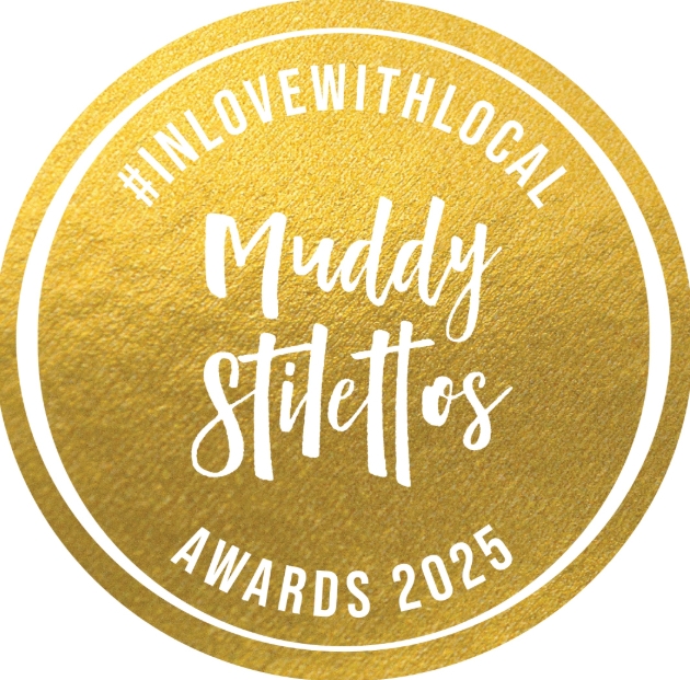 2025 MUDDY AWARDS gold logo