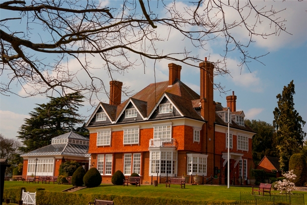 County Wedding Events comes to Chigwell, Essex!: Image 1