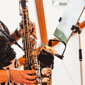 Paula Borrell Saxophonist
