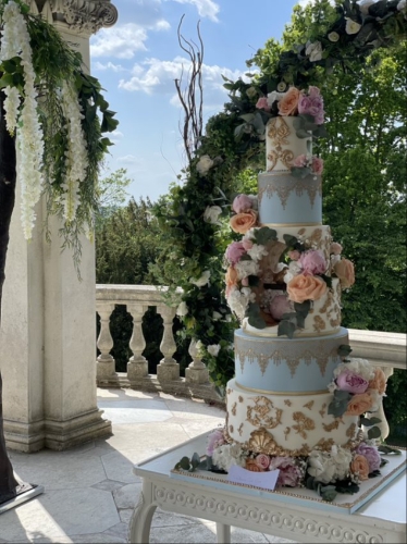 Image 1 from The Gourmet Cake Company