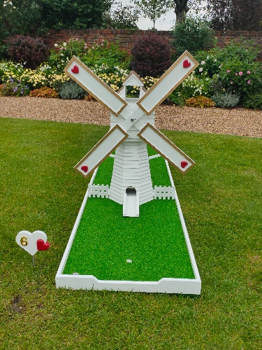 Image 3 from Mr Tees Mobile Crazy Golf